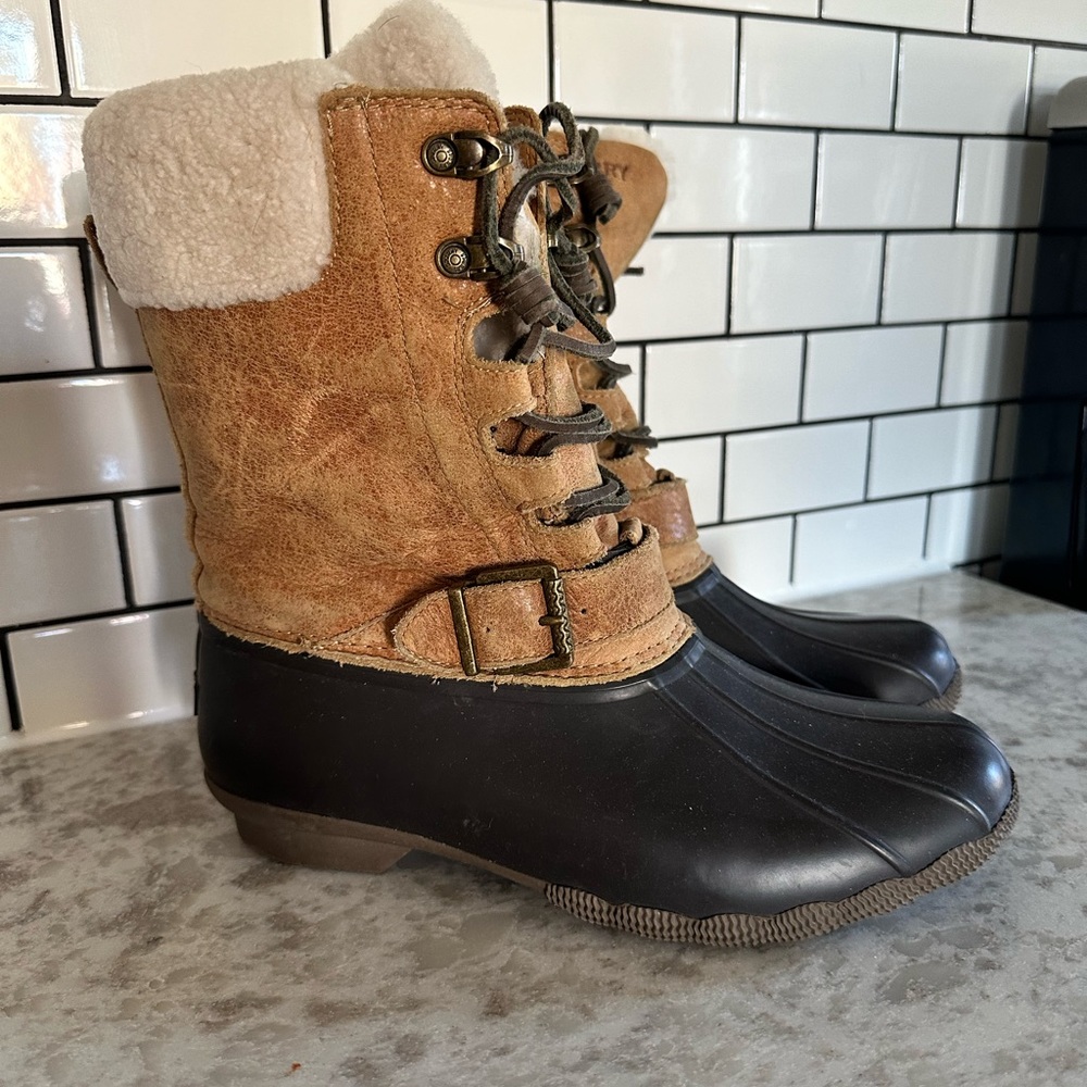 Sperry Insulated Boots